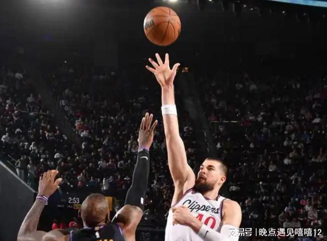 米兰体育:自由搏击，规则开放更具观赏性的简单介绍