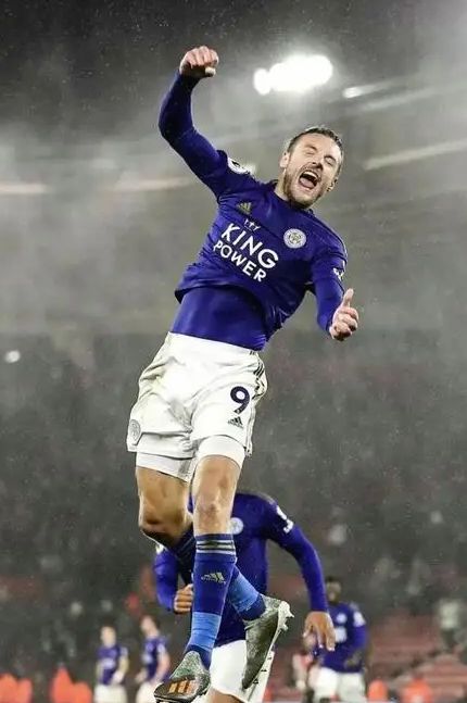 米兰体育:英超未来的超级巨星：新兴天才分析的简单介绍