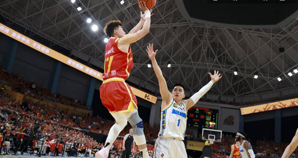 关于米兰体育:中国篮球裁判:公正执法,维护比赛公平,提升职业素养的信息 关于米兰体育:中国篮球裁判:公正执法,维护比赛公平,提升职业素养的信息