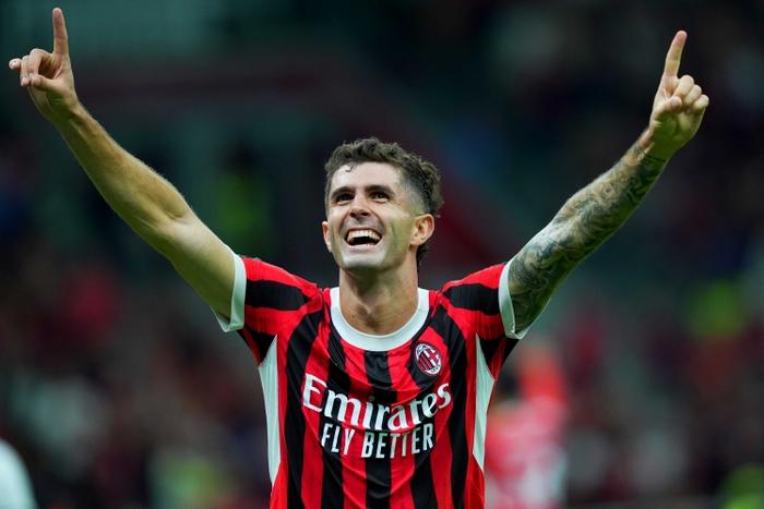 包含米兰体育:教练变阵！战术调整扭转比赛局势的词条