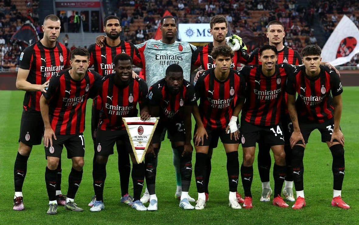 包含米兰体育:归化球员洛国富“激情四射”，球迷：除了“激情”，还有啥？的词条