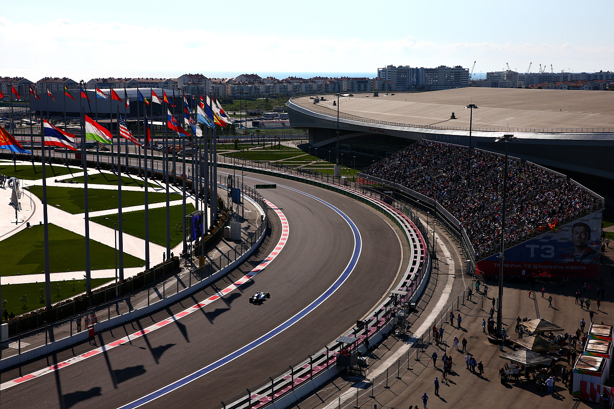 米兰体育:F1赛事中的技术革新,如何改变比赛格局? 米兰体育:F1赛事中的技术革新,如何改变比赛格局?