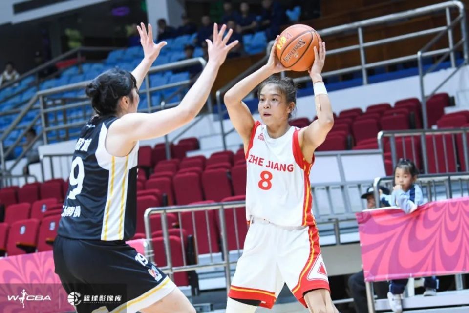 米兰体育:WCBA联赛的赛场志愿者服务感悟分享:默默奉献,为联赛保驾护航的简单介绍 米兰体育:WCBA联赛的赛场志愿者服务感悟分享:默默奉献,为联赛保驾护航的简单介绍