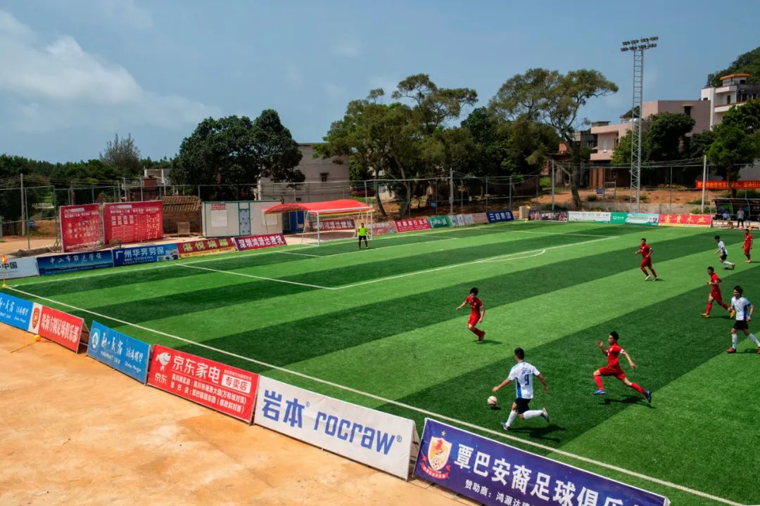 包含米兰体育:LaLiga的市场潜力:球迷与赞助商的关系的词条 包含米兰体育:LaLiga的市场潜力:球迷与赞助商的关系的词条