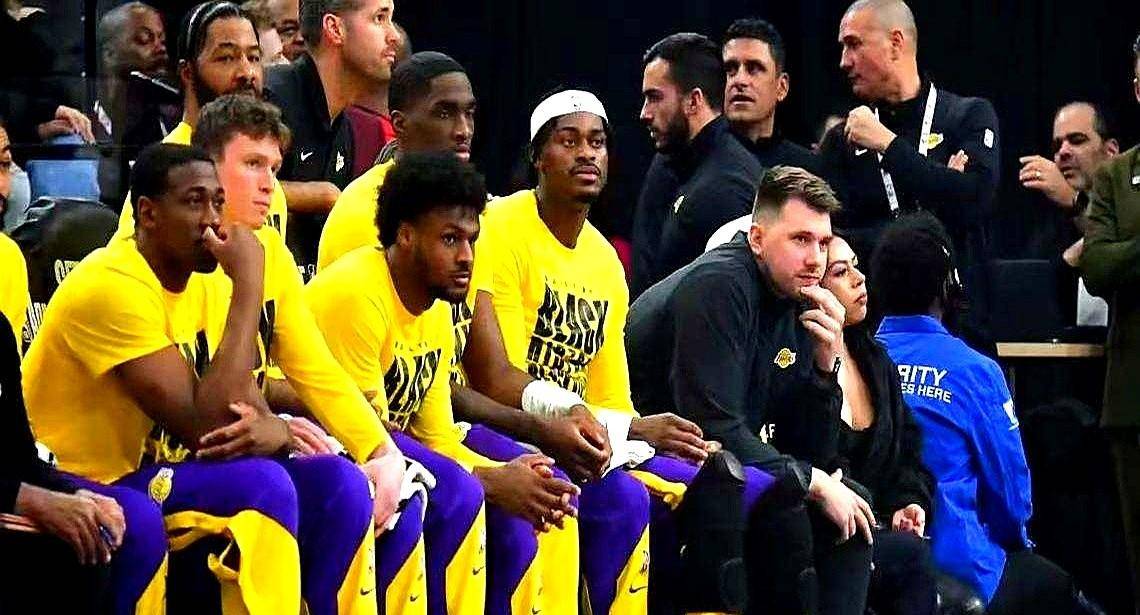 米兰体育:湖人队交易流言分析:谁将成为下一个离队球员,球队将如何调整阵容?的简单介绍 米兰体育:湖人队交易流言分析:谁将成为下一个离队球员,球队将如何调整阵容?的简单介绍