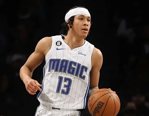 米兰体育:湖人队交易流言分析:谁将成为下一个离队球员,球队将如何调整阵容?的简单介绍 米兰体育:湖人队交易流言分析:谁将成为下一个离队球员,球队将如何调整阵容?的简单介绍