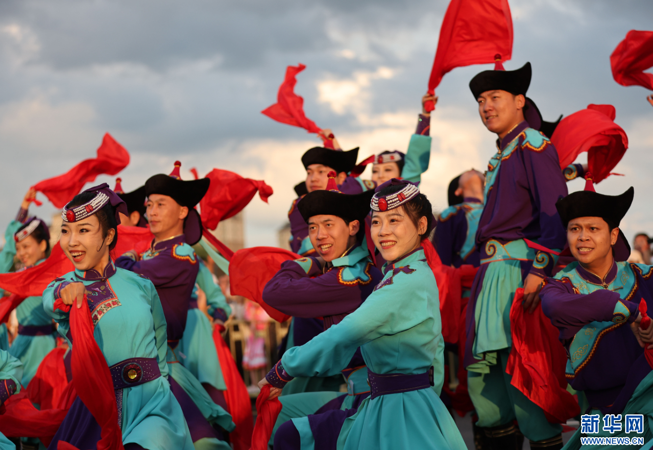 米兰体育:文化体育的结合:如何在比赛中融入传统的简单介绍 米兰体育:文化体育的结合:如何在比赛中融入传统的简单介绍