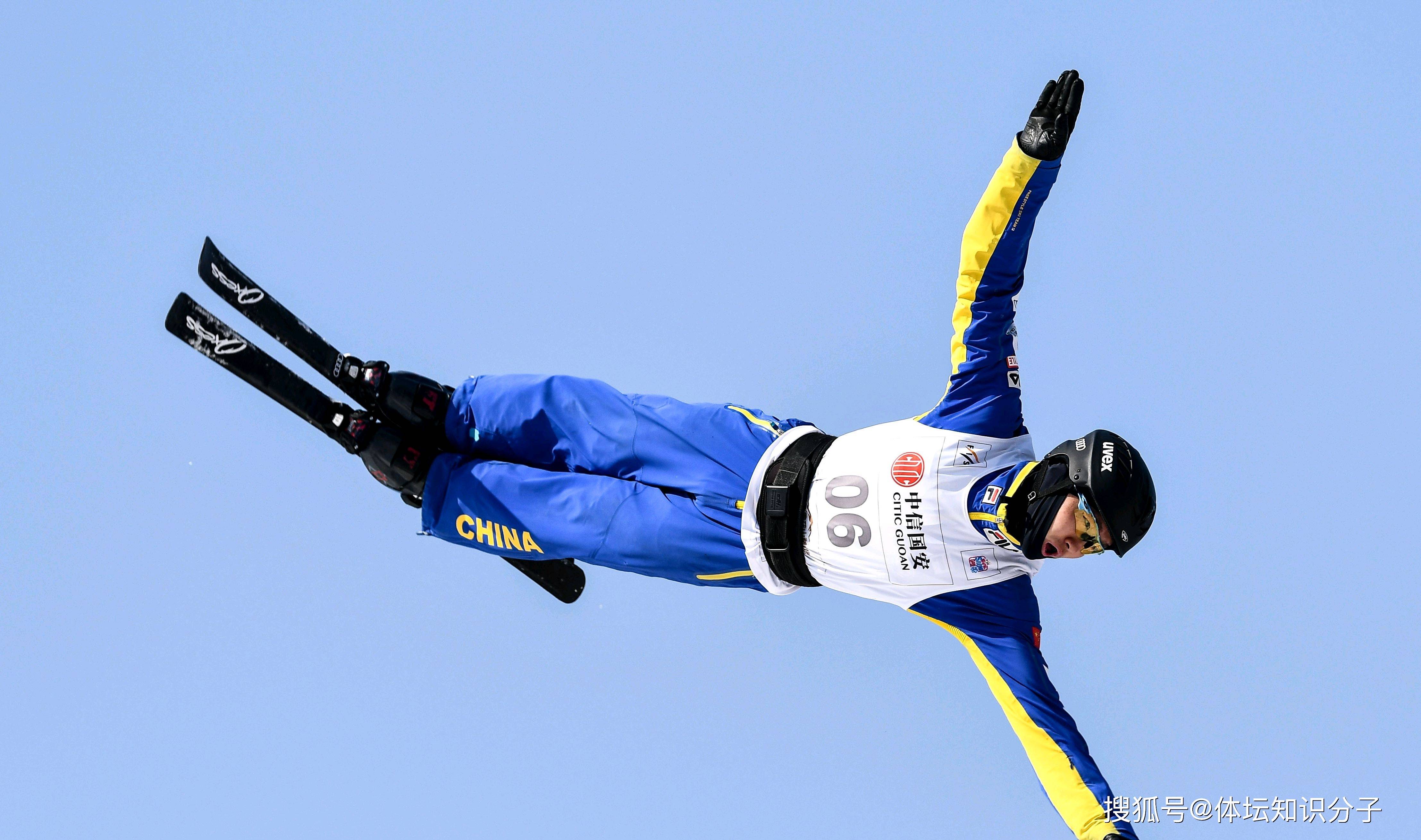 米兰体育:跳台滑雪世界杯，空中飞跃惊险刺激