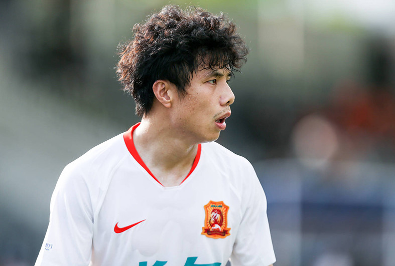 米兰体育:老将蒿俊闵转型教练“误人子弟”,球迷:别“毁”了中国足球的未来!的简单介绍 米兰体育:老将蒿俊闵转型教练“误人子弟”,球迷:别“毁”了中国足球的未来!的简单介绍