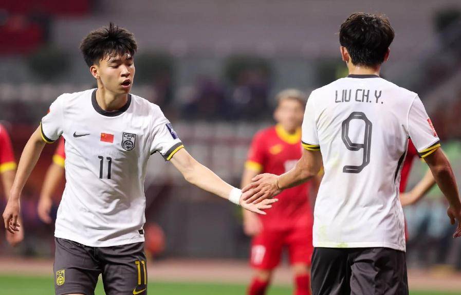 关于米兰体育:中国足球留洋球员：在欧洲联赛获得稳定出场时间，表现可圈可点的信息