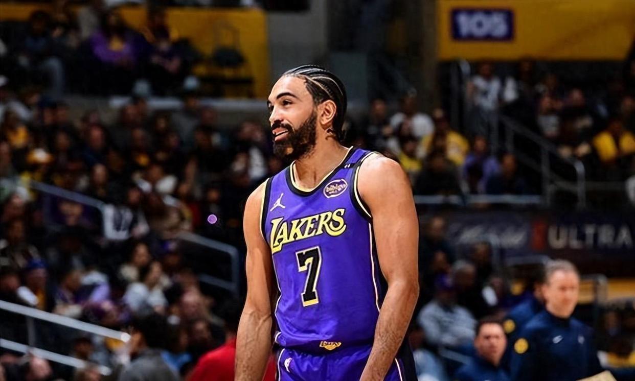 关于米兰体育:湖人队新赛季:文森特表示将提升防守技巧的信息 关于米兰体育:湖人队新赛季:文森特表示将提升防守技巧的信息