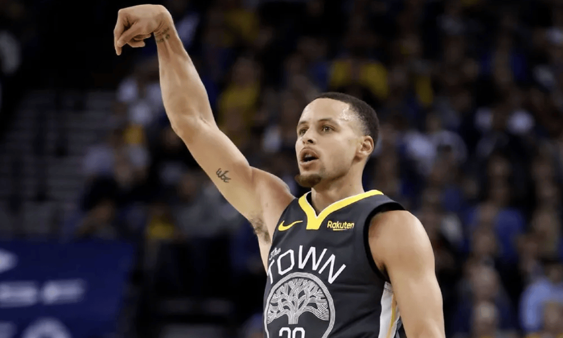 米兰体育：勇士队战术调整：科尔计划增加快速转移球战术的简单介绍